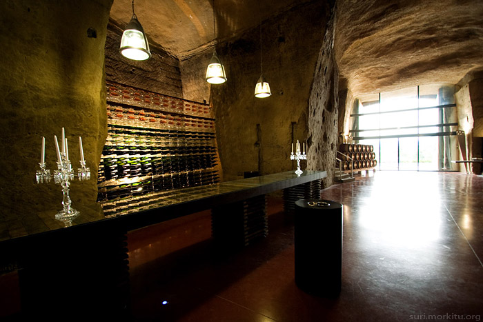 Cave à vin :: carrière de molasse